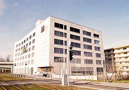 SIS Swiss International School Zürich SIS Swiss International School Zürich